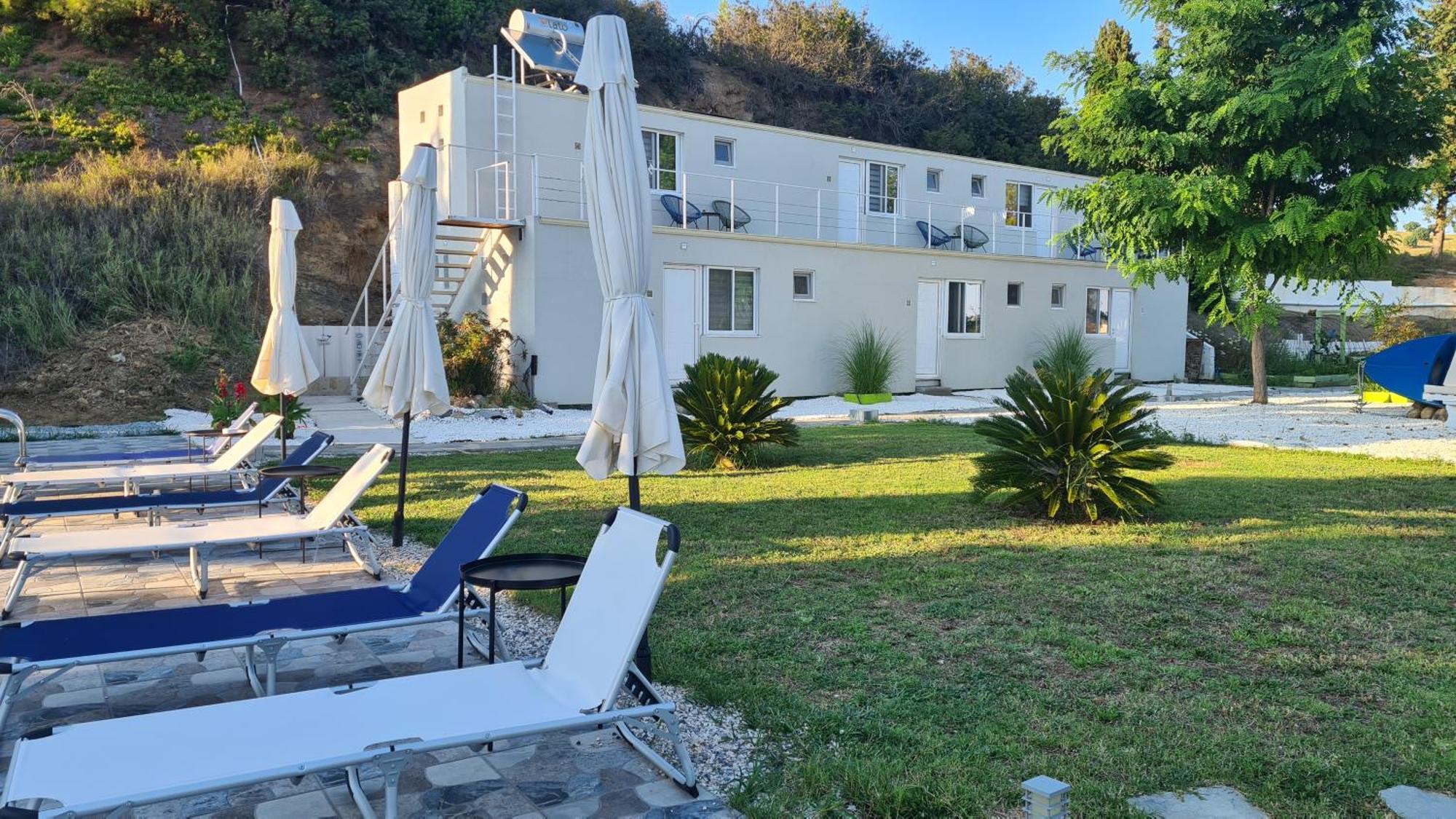 Greco Paradise Suites - Adult Only Nea Skioni Extérieur photo